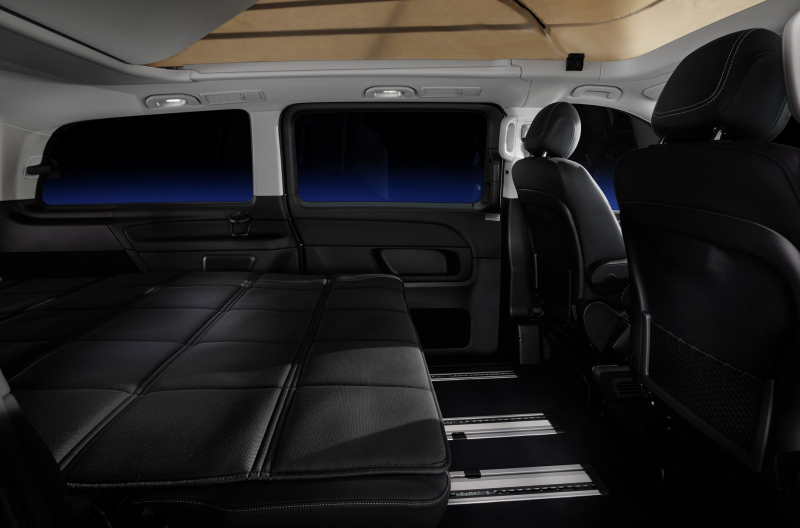 Mercedes показала рестайлинговый V-Class Marco Polo Horizon
