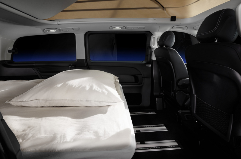 Mercedes показала рестайлинговый V-Class Marco Polo Horizon