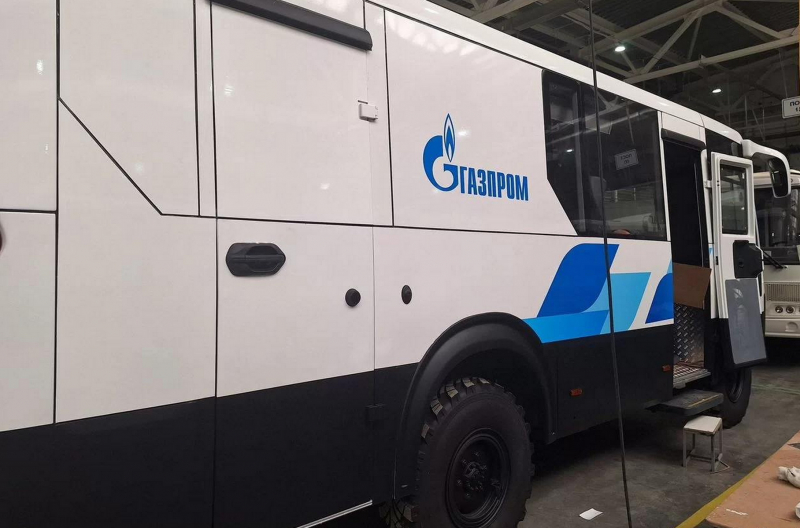 На продажу выставили автобус-вездеход ПАЗ, который не пошел в серию