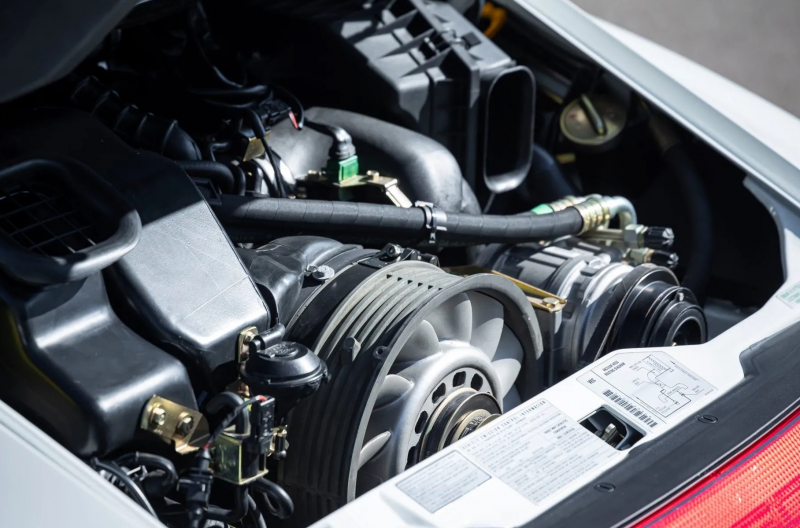 Новый Porsche 911 в кузове 993 не смогли продать на аукционе