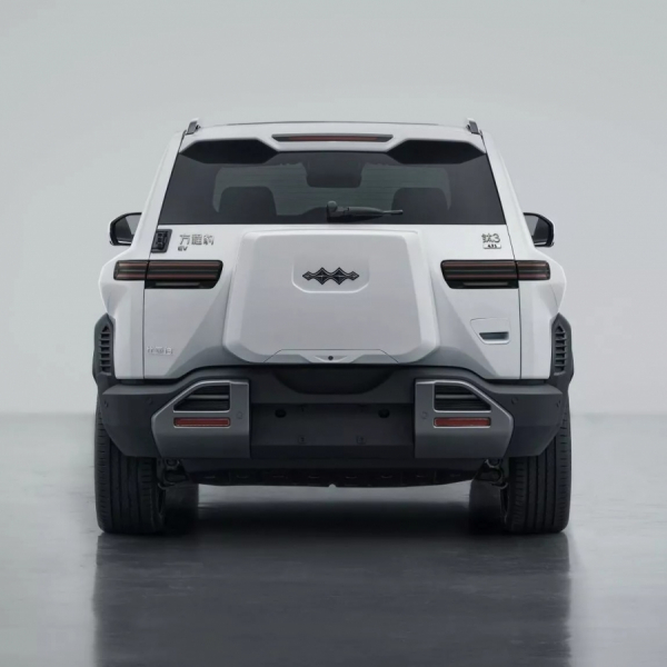 Новый внедорожник Fang Cheng Bao Titanium 3 от BYD получил необычный дизайн