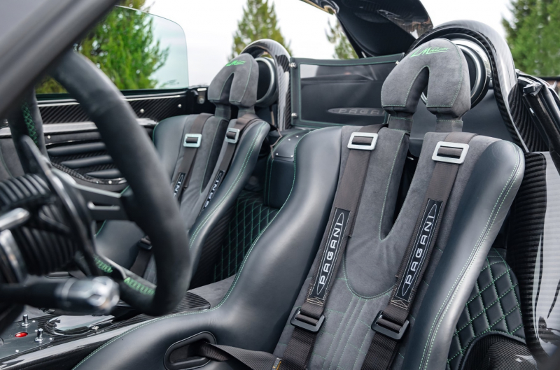 Pagani Zonda 760 LM Roadster продали за 11 миллионов долларов