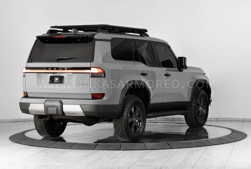 Показан первый бронированный Lexus GX нового поколения