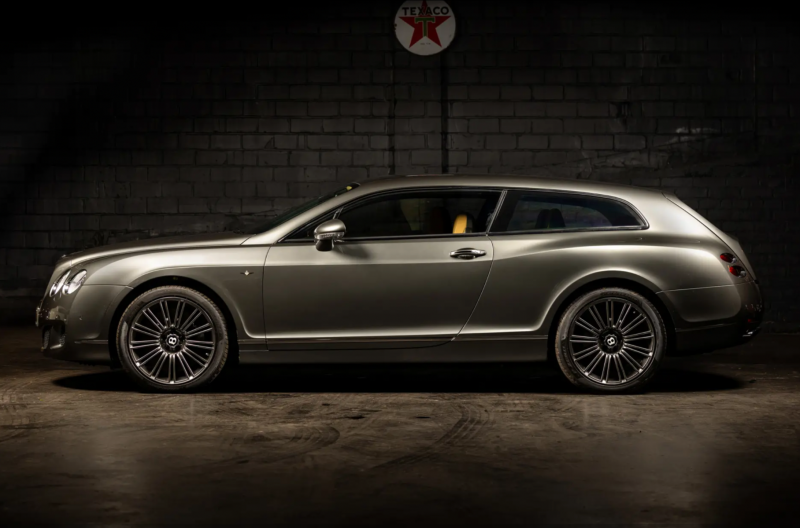 Трехдверный универсал Bentley выставили на аукцион
